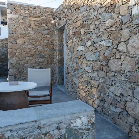 Aelia House Serifos Town